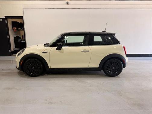 2020 MINI Hardtop Cooper