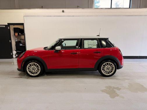 2025 MINI Hardtop Cooper S
