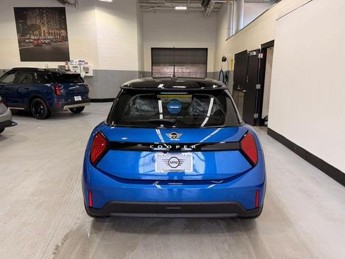 Icy Sunshine Blue Metallic 2026 MINI Hardtop Cooper