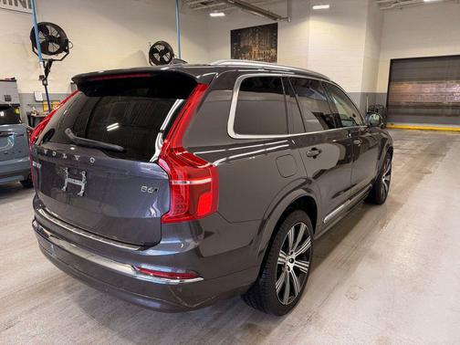 2023 Volvo XC90 B6 Ultimate 7-Seater