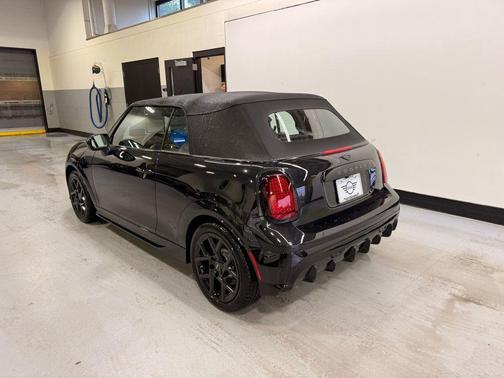Midnight Black II Metallic 2026 MINI Convertible Cooper S