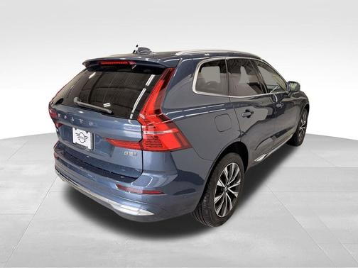 Denim Blue Metallic 2023 Volvo XC60 B5 Plus Bright Theme