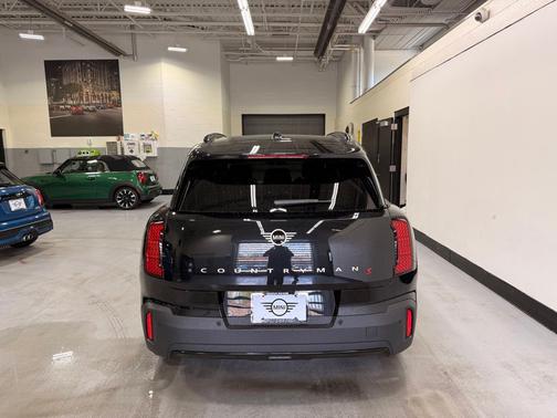 2027 MINI Countryman