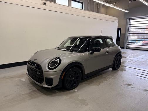 Melting Silver III Metallic 2026 MINI Hardtop