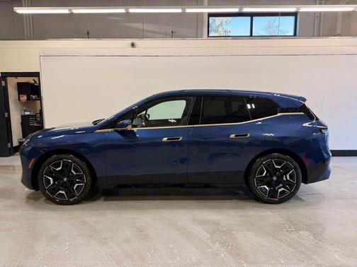 Phytonic Blue Metallic 2023 BMW iX xDrive50