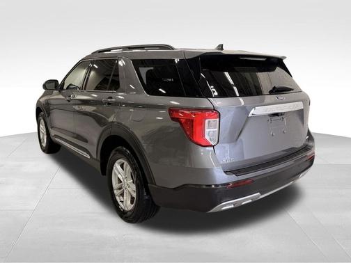 Gray Metallic 2023 Ford Explorer XLT