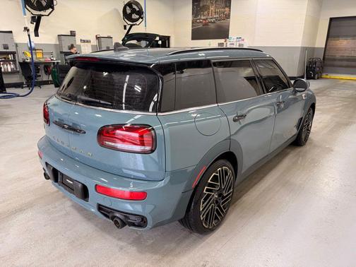 2023 MINI Clubman Cooper S ALL4