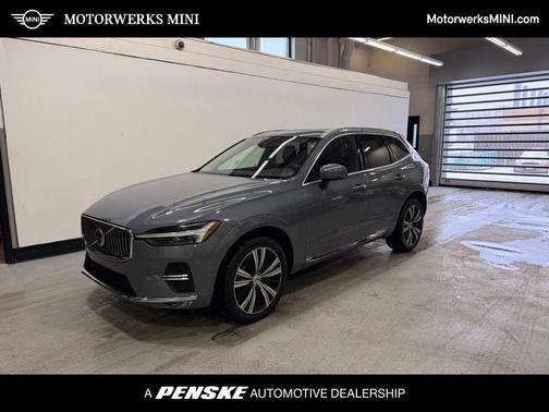 2023 Volvo XC60 B5 Plus Bright Theme