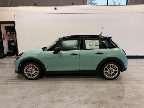 2026 MINI Hardtop Cooper S