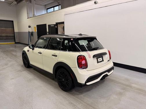 2023 MINI Hardtop Cooper S