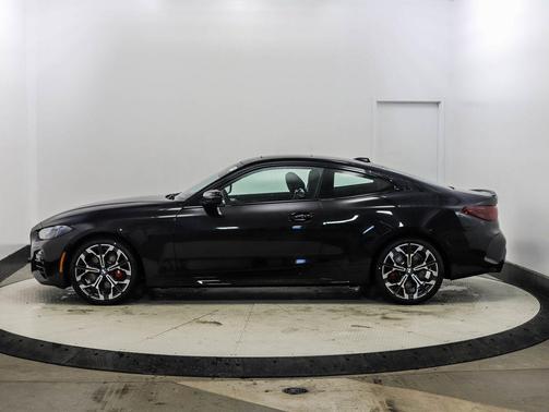 Black Sapphire Metallic 2025 BMW 430 i xDrive