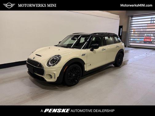 2022 MINI Clubman Cooper S ALL4