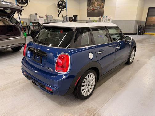 2016 MINI Hardtop Cooper S