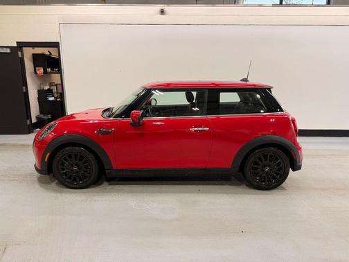2023 MINI Hardtop Cooper