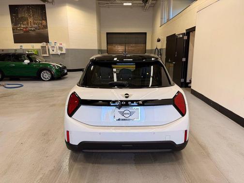 2026 MINI Hardtop Cooper