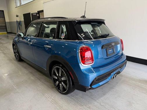 2023 MINI Hardtop Cooper S