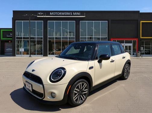 2026 MINI Hardtop Oxford Edition