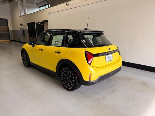 2025 MINI Hardtop Cooper S