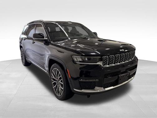 Diamond Black 2022 Jeep Grand Cherokee L Summit