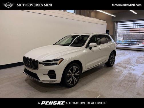 2023 Volvo XC60 B5 Plus Bright Theme