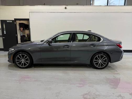2021 BMW 330 xDrive