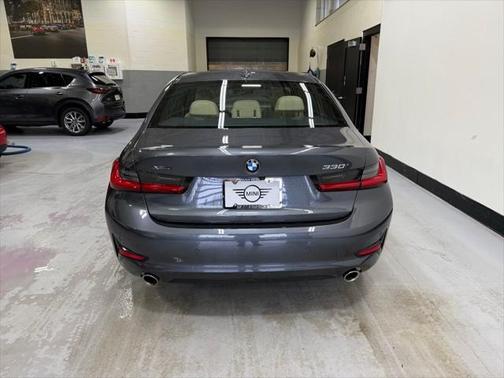 2021 BMW 330 xDrive