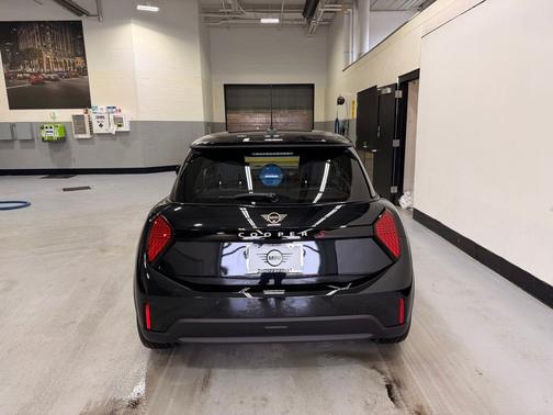 Midnight Black II Metallic 2026 MINI Hardtop