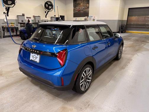 2026 MINI Hardtop Cooper S