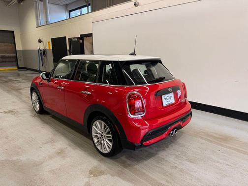 2023 MINI Hardtop Cooper S