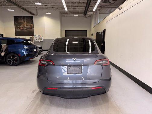 Gray 2023 Tesla Model Y Long Range Dual Motor All-Wheel Drive
