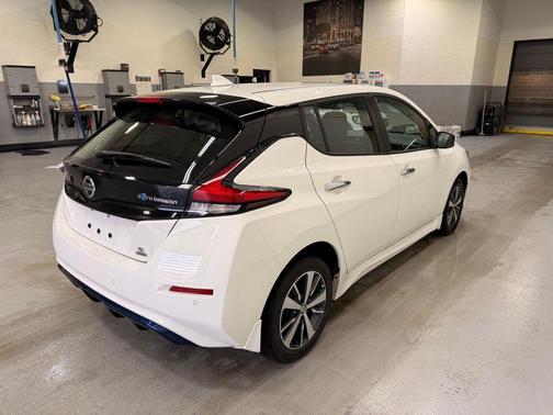 2022 Nissan Leaf S PLUS 62 kWh