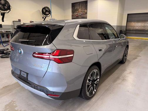 Skyscraper Gray Metallic 2025 BMW X3 30 xDrive