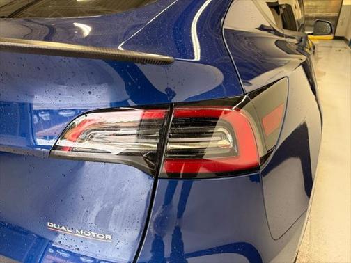 2023 Tesla Model Y Performance Dual Motor All-Wheel Drive
