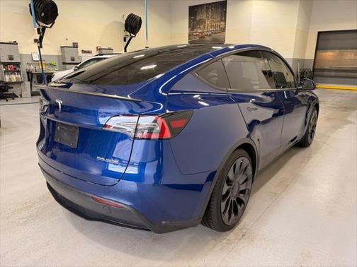 2023 Tesla Model Y Performance Dual Motor All-Wheel Drive