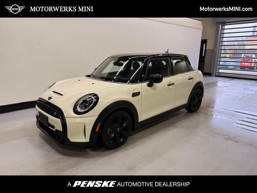 2023 MINI Hardtop Cooper S
