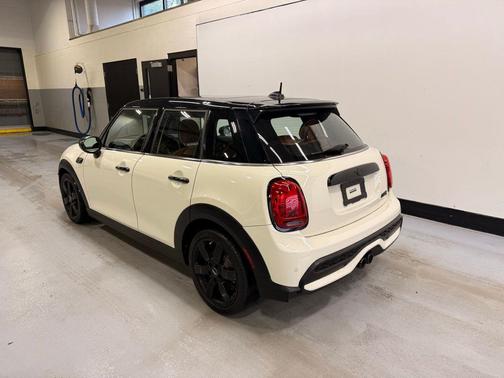 2023 MINI Hardtop Cooper S