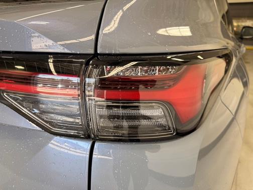 Blue 2025 Mitsubishi Outlander SEL