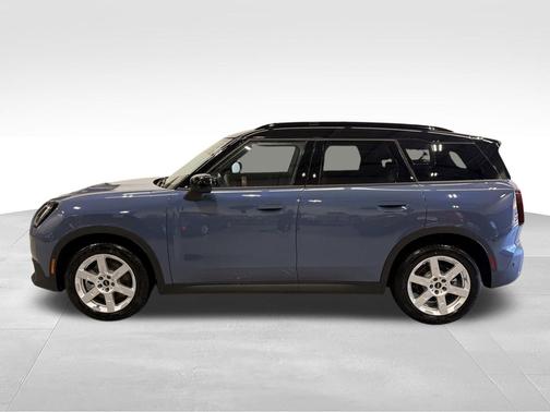 Slate Blue Metallic 2026 MINI Countryman