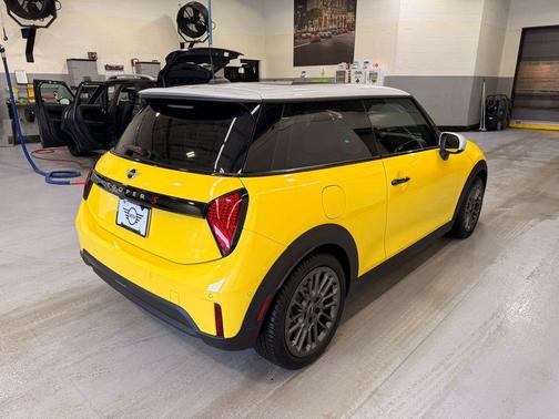 2025 MINI Hardtop Cooper S