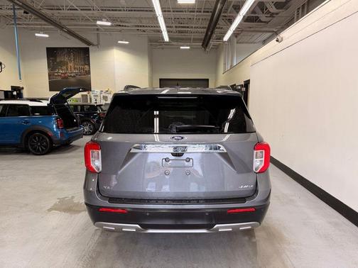 Carbonized Gray Metallic 2023 Ford Explorer XLT