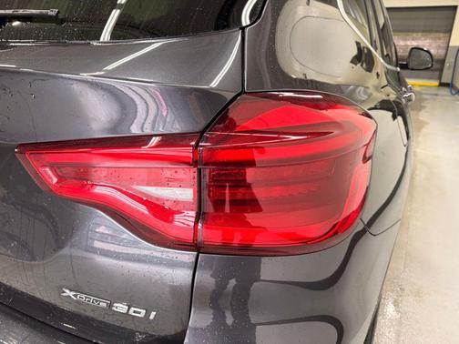 Dark Graphite Metallic 2021 BMW X3 xDrive30i