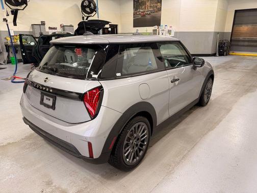 2025 MINI Hardtop Cooper