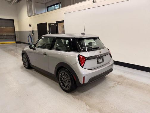 2025 MINI Hardtop Cooper