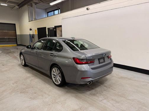 2023 BMW 330 xDrive