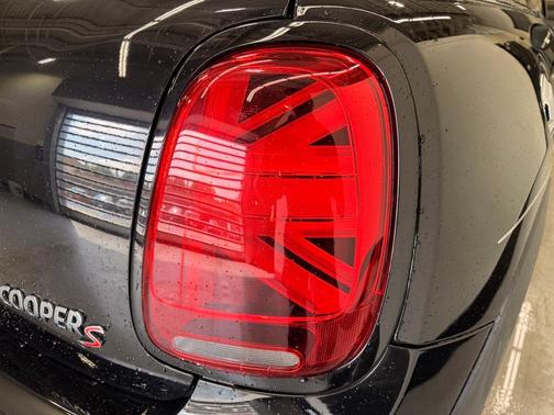 Midnight Black Metallic 2021 MINI Hardtop