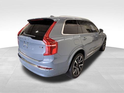 Thunder Grey Metallic 2023 Volvo XC90 B6 Plus 7-Seater