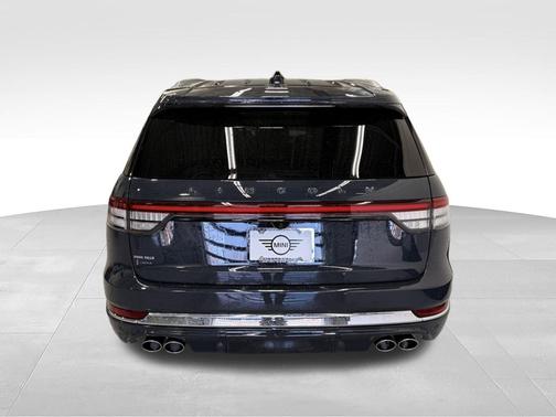 Cenote Green Bright Colorant Clearcoat 2025 Lincoln Aviator Black Label