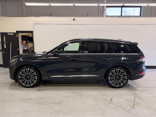 2025 Lincoln Aviator Black Label AWD