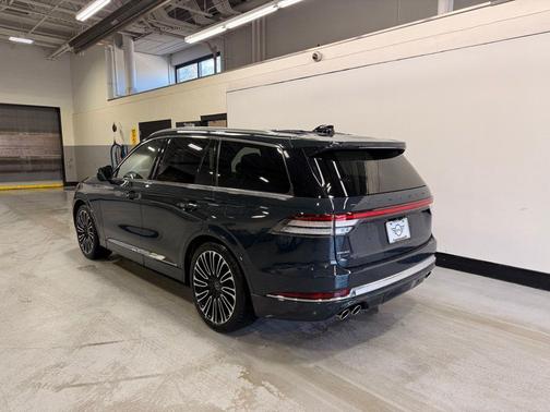 2025 Lincoln Aviator Black Label AWD