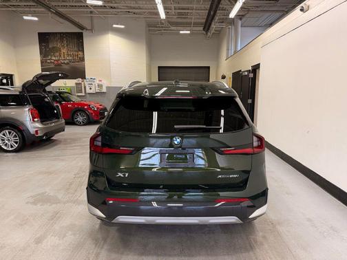 2025 BMW X1 xDrive28i